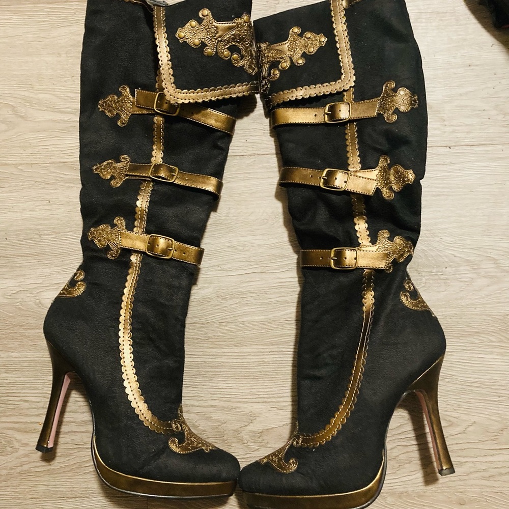 COPY - (RARE)BLACK AND ANTIQUE BRONZE EMBELLISHED PIRATE BOOTS